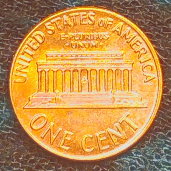💥1972 P, OVERDATE Lincoln Penny, 💥EXCELLENT COLOR👍 and BRILLIANT CONDITION!💯 - Picture 8 of 9